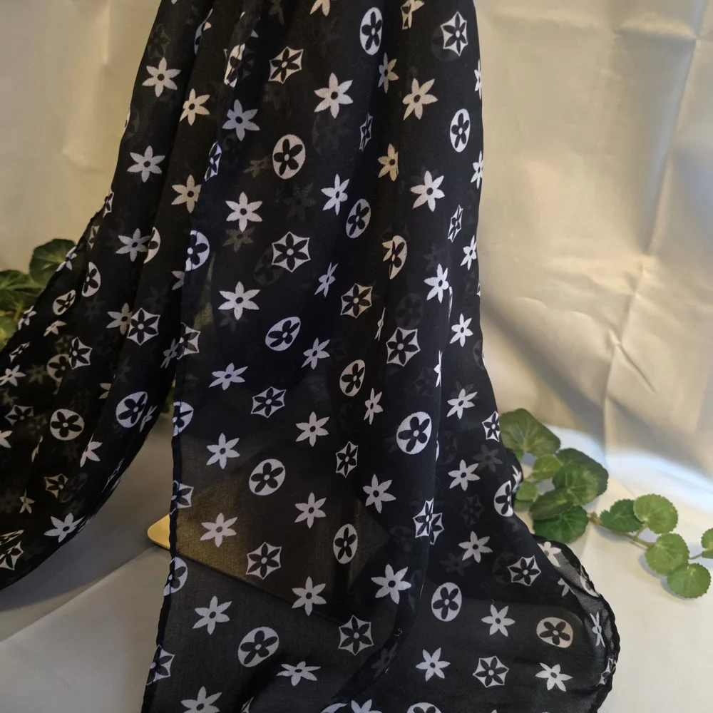 N/A lightweight black